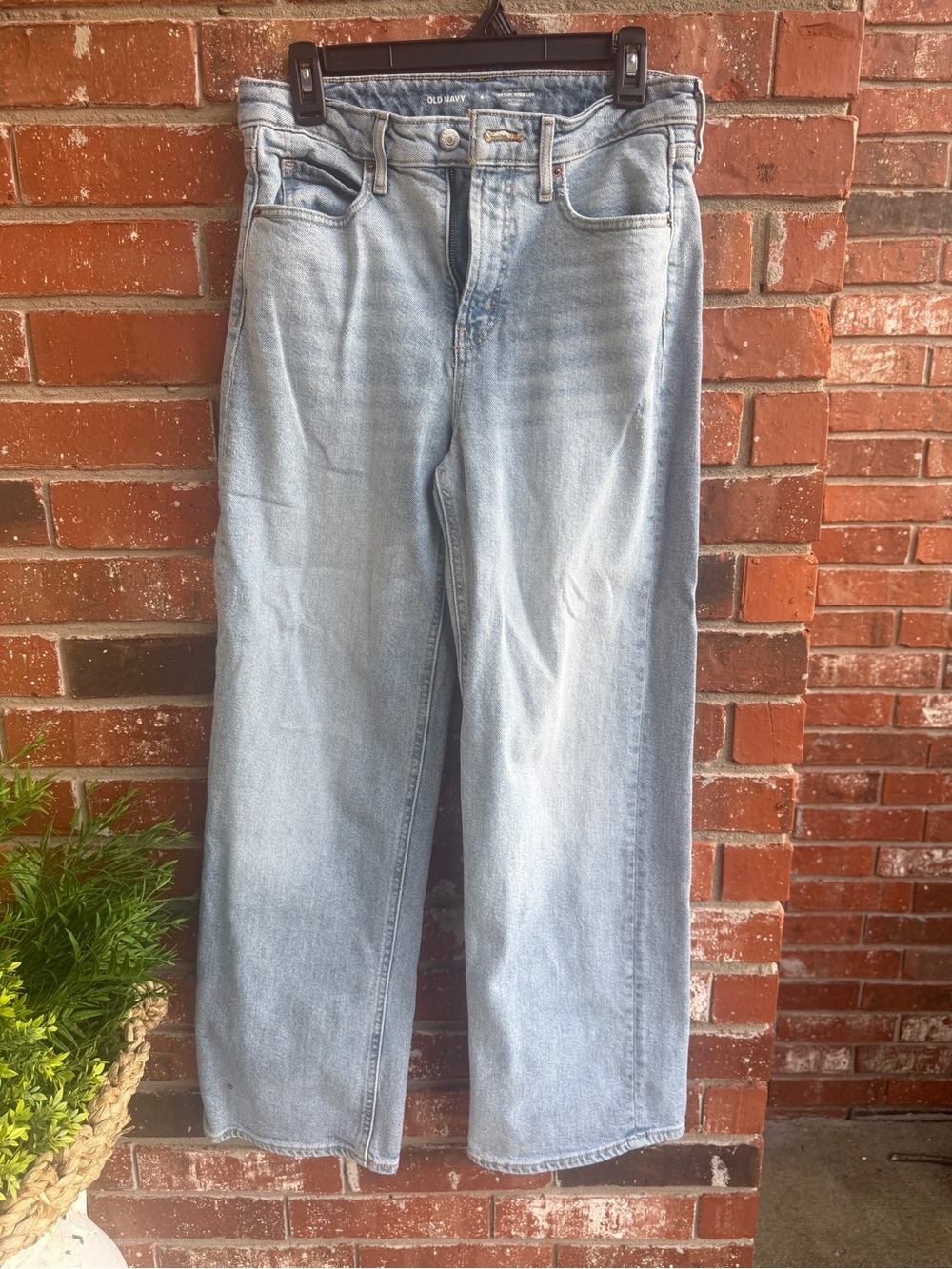 Old Navy Light Wash Extra High-Rise Sky-Hi Wide Leg Jeans